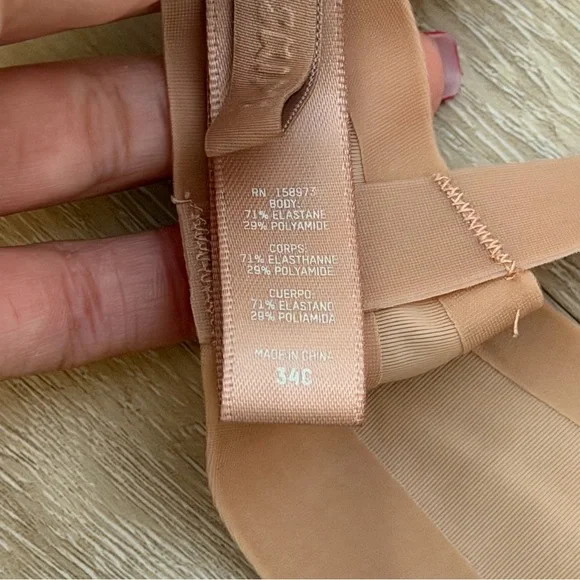 Skims NO SHOW UNLINED DEMI BRA in nude - Picture 5 of 9